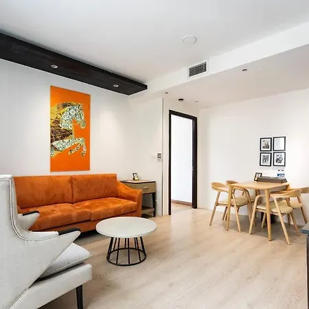 Apartamento The Rixx Japantown Lancaster Bathtub Netflix Bar